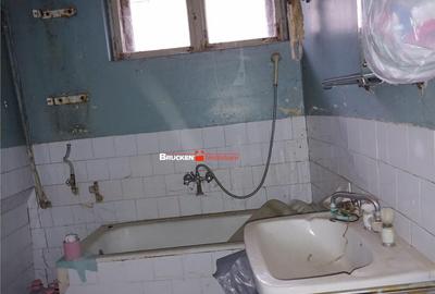 Casa cu teren aferent - 10