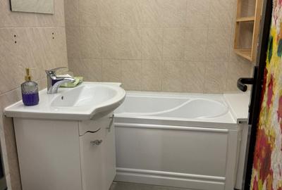 Apartament cu 3 camere semidecomandat în Cug - 5