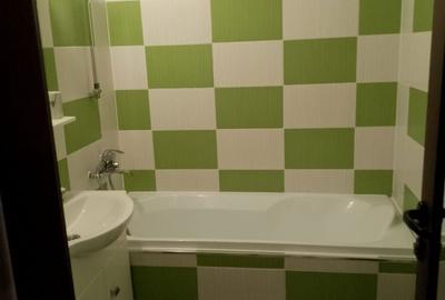 Apartament cu 2 camere semidecomandat în Calea Galați