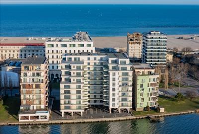 Apartament cu 2 camere semidecomandat, mobilat în Central - 1