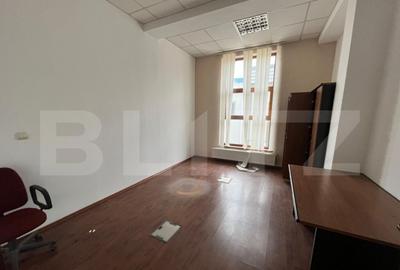 Birou 16.50 mp cu parcare si spatii comune, zona de Centura - 3