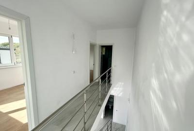 Casă individuală cu 3 camere cu Teren 250 Mp în Central - 19