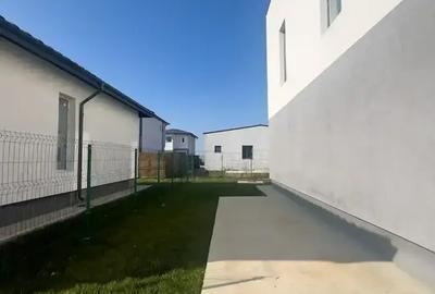 Casa 4 Camere Individuala Mutare Imediat Complex Securizat Comision 0 - 7