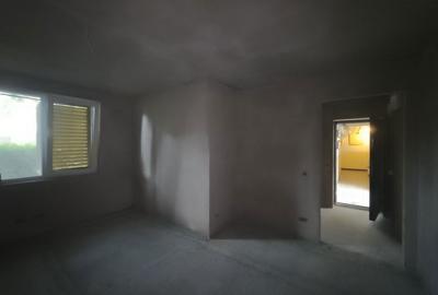 Apartament cu 2 camere decomandat în Exterior Vest - 4