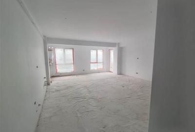 Apartament cu 3 camere decomandat în Obcini - 2