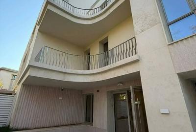 Apartament cu 3 camere în Armeneasca - 4