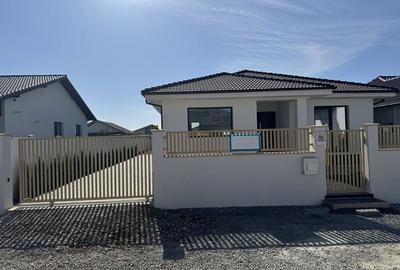 Casă cu 4 camere în Micești - 4