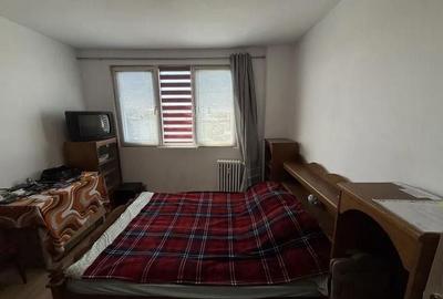 Apartament cu 2 camere semidecomandat în 1 Mai - 2