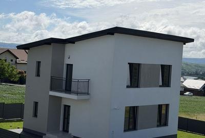 Casă cu 4 camere cu Teren 410 Mp în Miroslava - 12