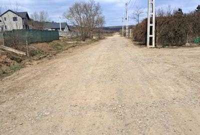 Teren de 1350 mp, în Aroneanu - 5