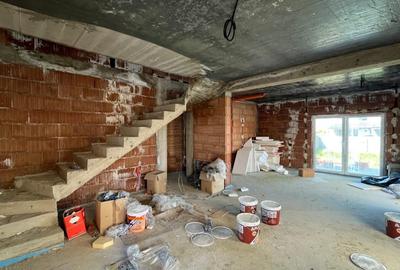 Duplex cu 5 camere cu Canalizare în Urseni - 3