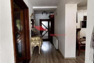 Casă cu 4 camere în Sud - 13
