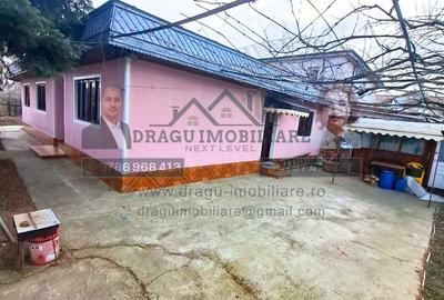 Casă individuală cu 6 camere cu Canalizare în Est - 2