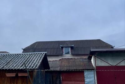 Casă cu 4 camere în Central - 2