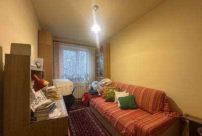 VIGAFON - Apartament 3 camere Democratiei - 1