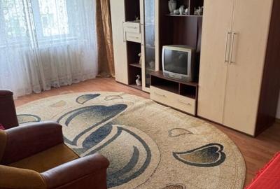 Apartament 3 camere decomandate - 1
