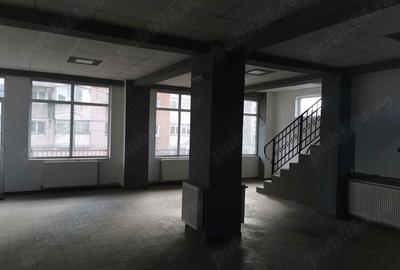 Spatiu comercial. - 2