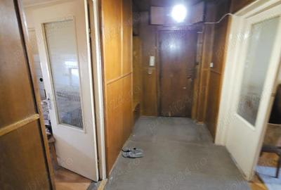 Apartament cu 3 camere decomandat în Bălcescu - 3