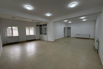 Spatiu comercial, Parter + Etaj , 120 mp, Zona Centrala - 2
