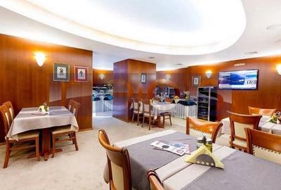 Spațiu comercial, de 100 mp, în P-ța Romană - 8