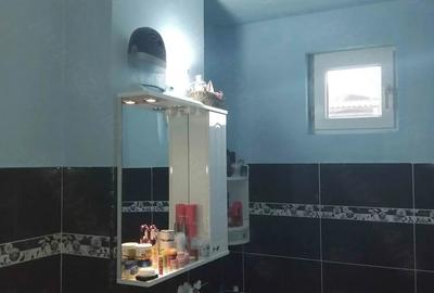 Apartament cu 2 camere semidecomandat în Micălaca