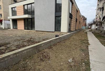 Spațiu comercial, de 985 mp, în Central - 2