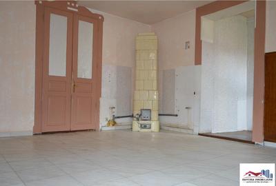 Spatiu Comercial de Inchiriat Zona Semicentrala - 15