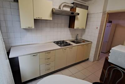 3 camere, CLASIC, metrou Pacii, zona Apusului, str Apele Vii, semistradal - 11