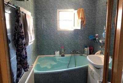 72mp Foarte Spatios 3 cam Buzaului MOBILAT etaj 4 din 5 - 3