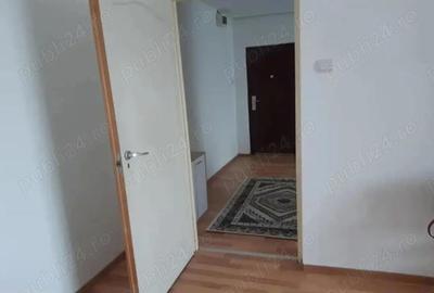 Garsonieră decomandată în Buziașului