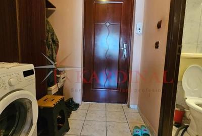 Garsonieră semidecomandată în Astra