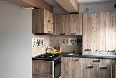 Garsoniera de inchiriat 40 mp etj 5 blc nou cu lift - 1