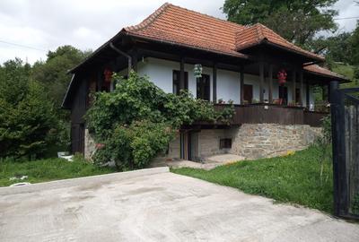 Valea Doftanei, Tesila