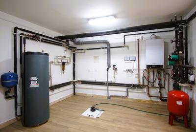 Drumul Taberei | Casă de LUX | Prima închiriere| Totul NOU | Piscină | Garaj - 36