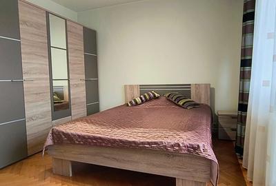 Apartament cu 3 camere decomandat în Terezian