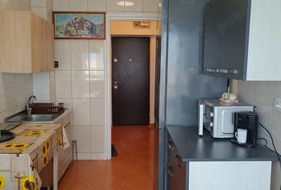 Vand apartament 2 camere - 2