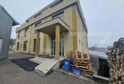 Spațiu comercial, de 900 mp, în Central - 6