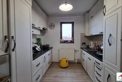 Casa cu etaj zona Dara cu teren - 3