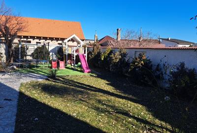Casă individuală cu 5 camere în Km 5