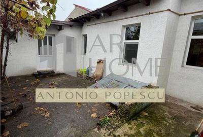 Casa 7 camere si curte, Ploiesti, zona Bobalna. - 1