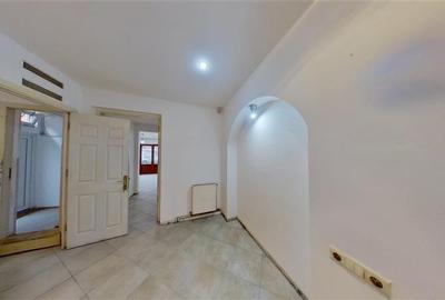 Tur 3D! Rezidential/ birouri/ servicii, pozitie apreciabila, Central, conditii p - 3