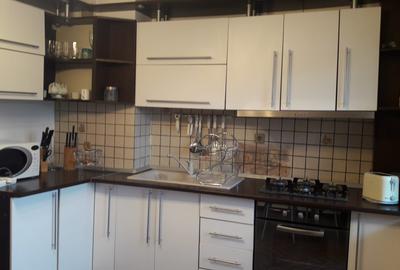 ULTRACENTRAL - 2cam, 1A, dec, et2. bl.dupa'90 - 102000 euro - 5