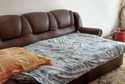 Pe Republicii, zona Liana, apartament cu 2 camere decomandat, etaj1 de vanzare. - 1