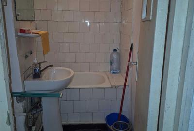 Garsonieră decomandată în Central - 4
