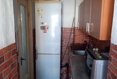 Garsonieră în Broșteni - 3