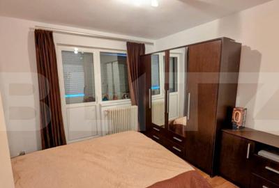 Apartament cu 3 camere, decomandat, cetate - 3