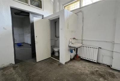 Spațiu comercial, de 474 mp, în Vest - 16