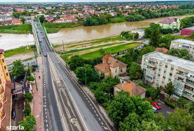 Casă cu 4 camere cu Teren 405 Mp în Romanilor - 1