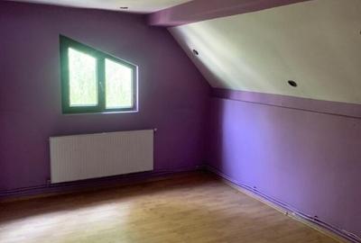 Casă cu 5 camere cu Teren 271 Mp în Enachiță Văcărescu - 8