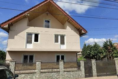 Casă cu 3 camere cu Teren 770 Mp în Central - 4